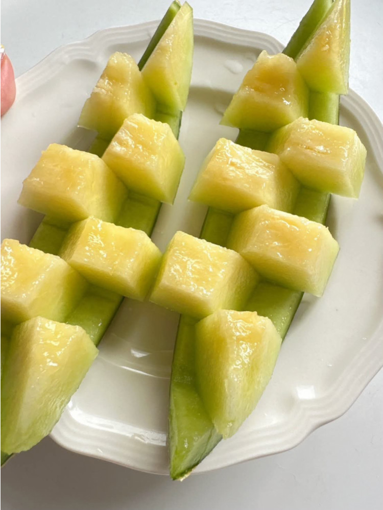 夢幻日本美華洋香瓜   (免運費)